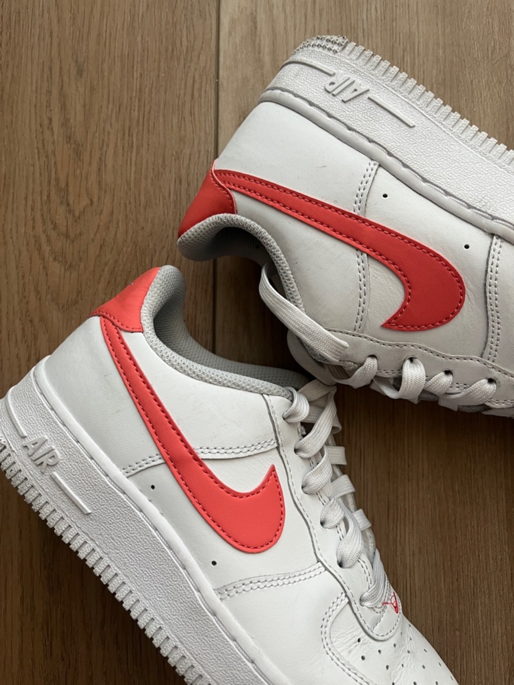 Nike Air Force 1 Big Kid - Picture 3 of 10